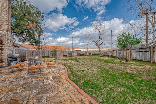 view of yard with a patio