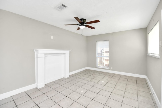 unfurnished room featuring ceiling fan