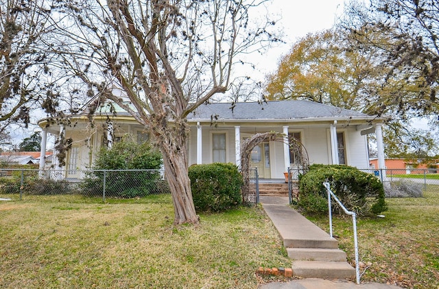 bungalow-style house featuring a porch and a front lawn