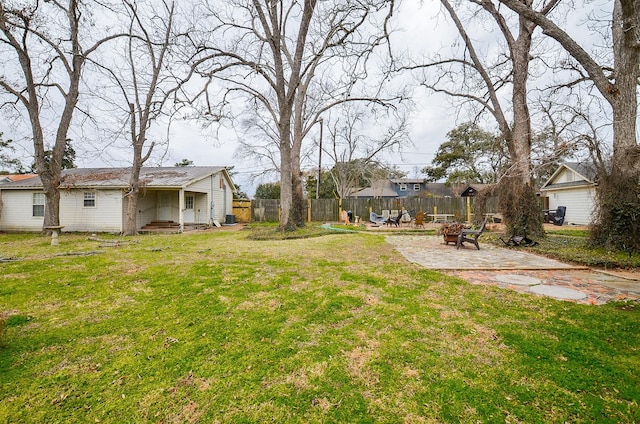 view of yard with a patio area