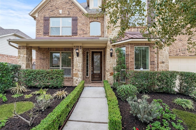 property entrance with a porch