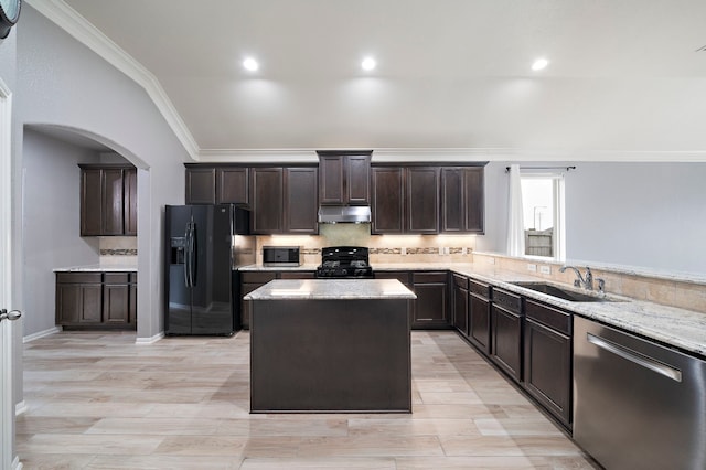 kitchen featuring sink, dishwasher, range, a kitchen island, and black refrigerator with ice dispenser