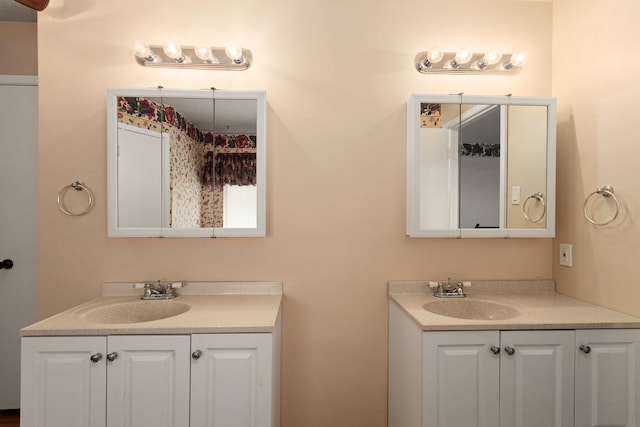 bathroom with vanity