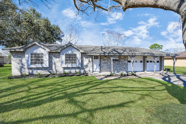 single story home featuring a garage and a front yard