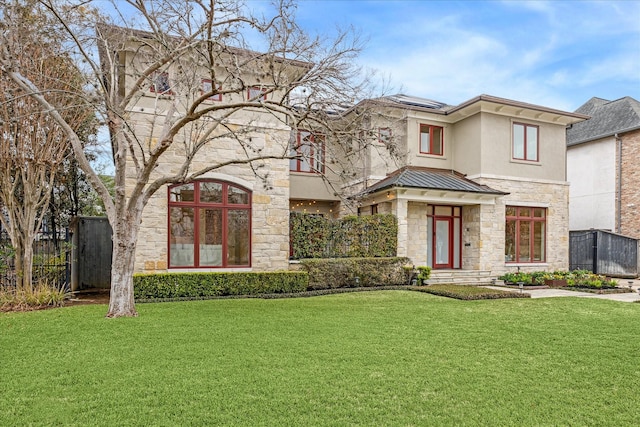 view of front of house with a front yard