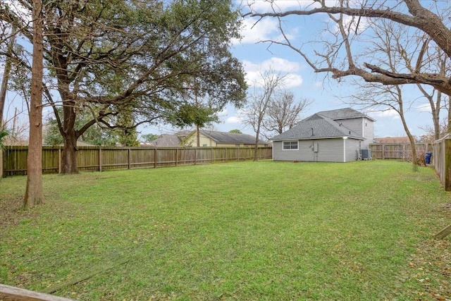 view of yard featuring central AC