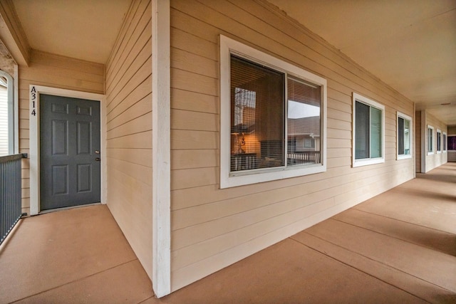 view of property entrance