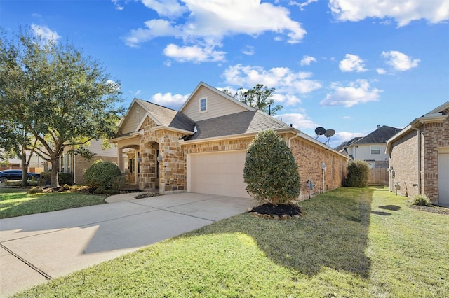 view of front facade featuring a garage and a front yard