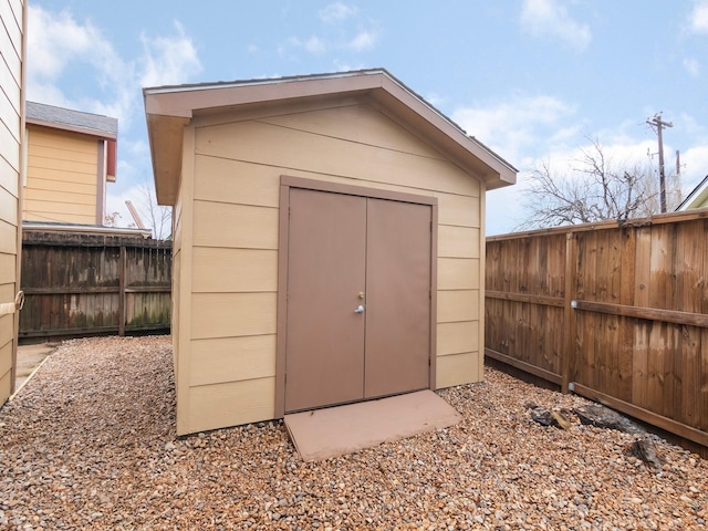 view of outbuilding