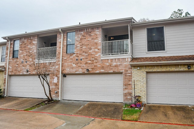 multi unit property with a garage