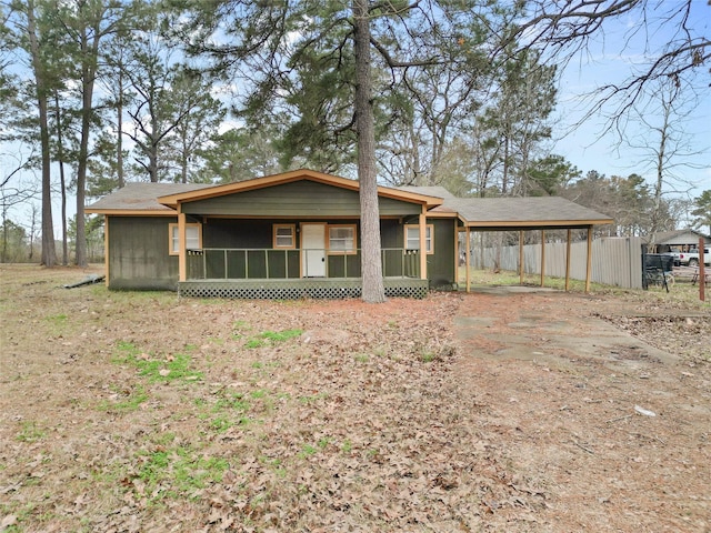 view of front of house featuring a carport