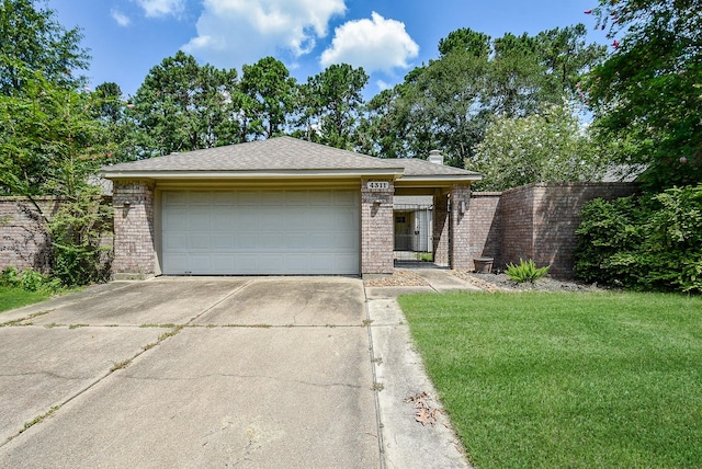 ranch-style house with a front lawn