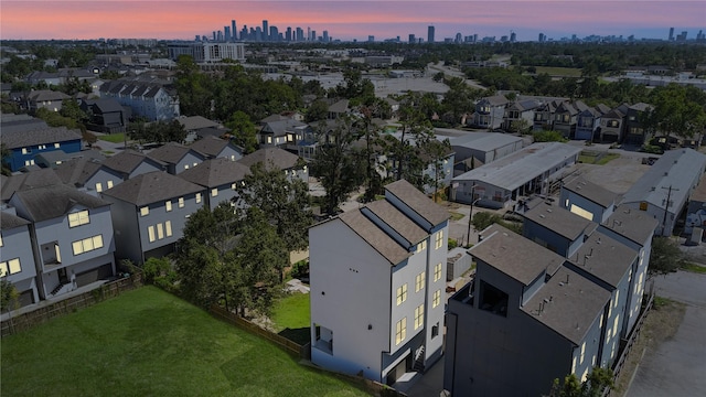 view of aerial view at dusk