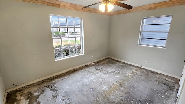 empty room with ceiling fan