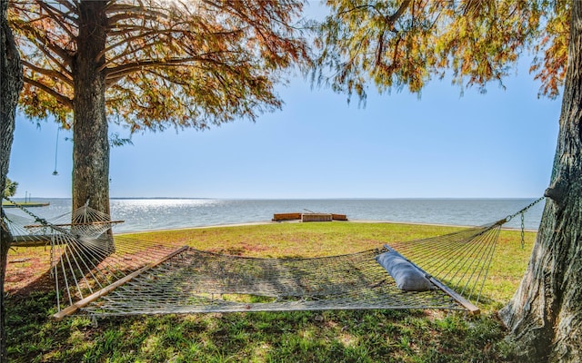 view of yard with a water view