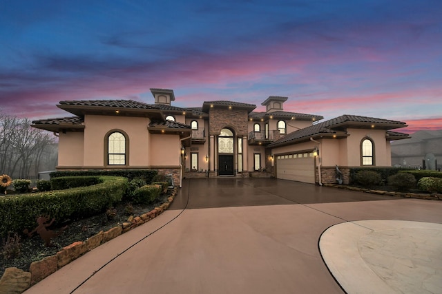 view of front of house featuring a garage