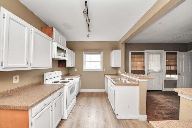 7821 Detroit St, Houston, TX 77017 - photo 18