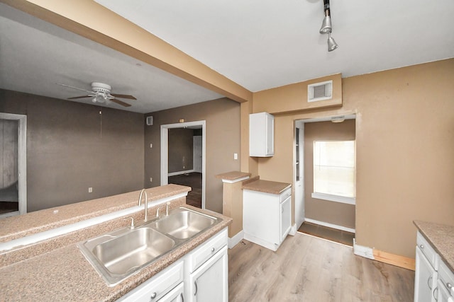 7821 Detroit St, Houston, TX 77017 - photo 20