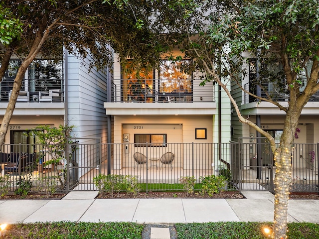 view of townhome / multi-family property