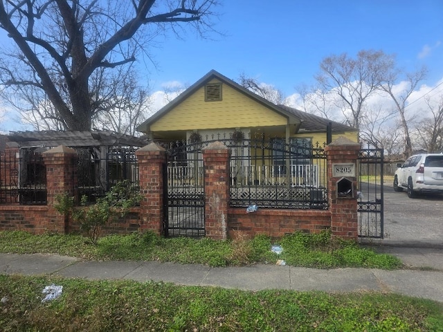 view of front of house