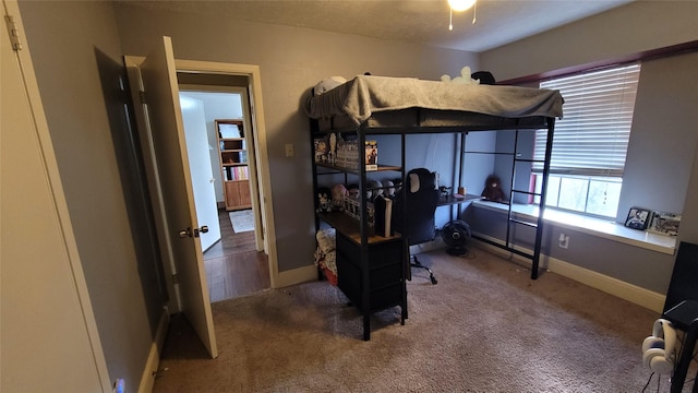 bedroom with carpet flooring