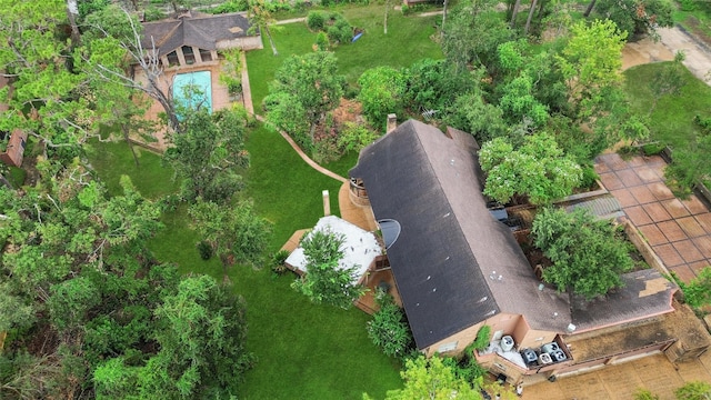 Listing photo 3 for 9314 Sandringham Dr, Houston TX 77024