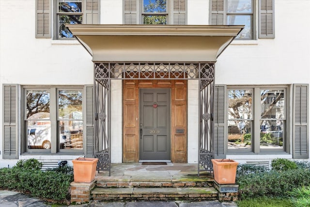 view of property entrance