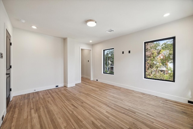 empty room featuring light hardwood / wood-style flooring