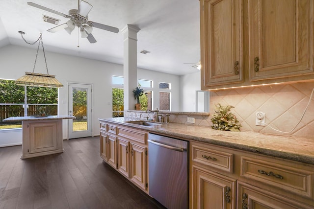 kitchen featuring sink, ceiling fan, dark hardwood / wood-style flooring, decorative backsplash, and stainless steel dishwasher