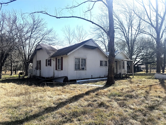 view of side of property