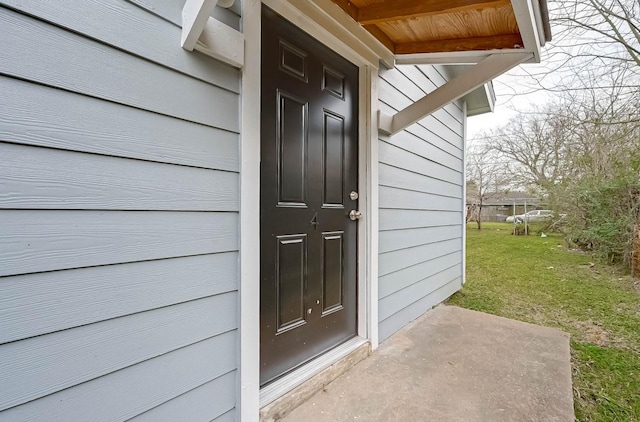 view of property entrance