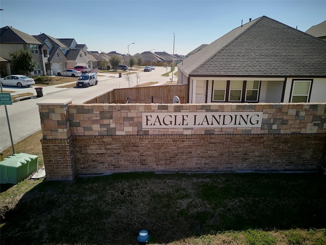 view of community / neighborhood sign