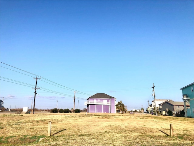 Listing photo 2 for 998 Hamilton Dr, Crystal Beach TX 77650