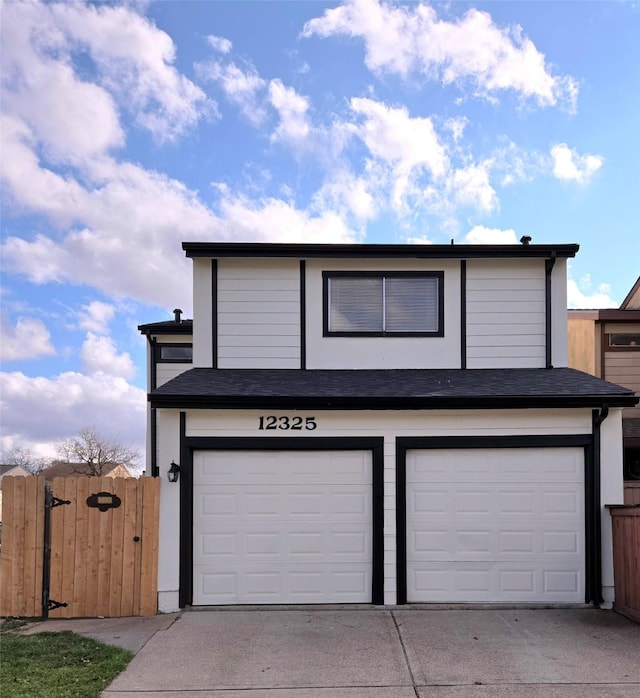 view of front of house featuring a garage