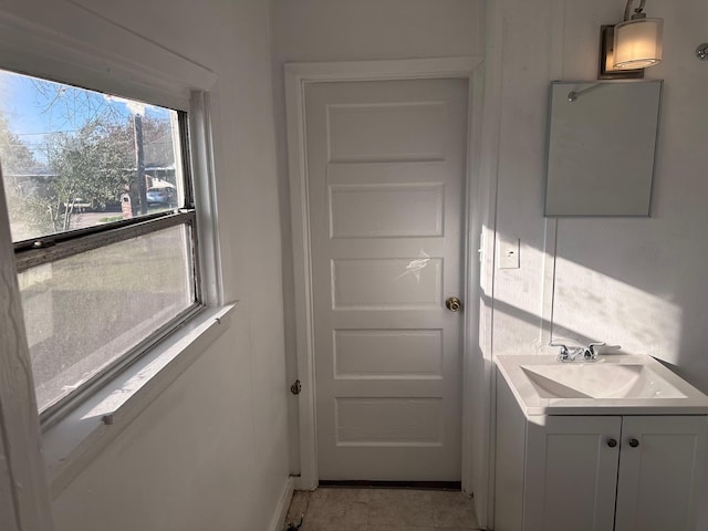 1006 9th St, Galena Park, TX 77547 - interior space featuring sink