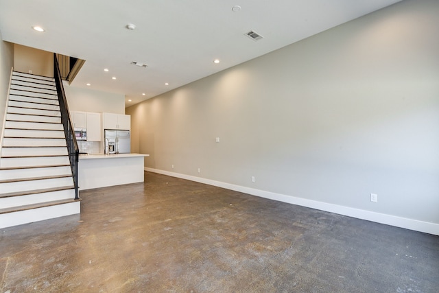 view of unfurnished living room