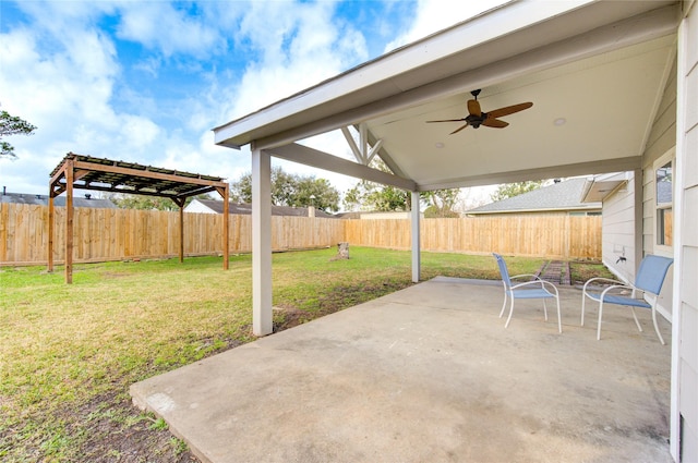 view of patio / terrace featuring ceiling fan