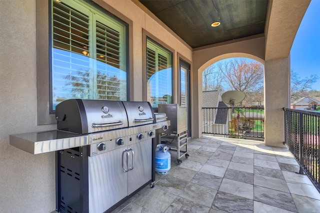 view of patio / terrace featuring grilling area