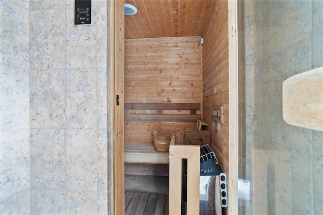 view of sauna / steam room