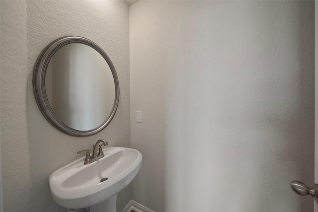 bathroom with sink