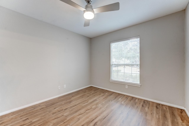 unfurnished room with light hardwood / wood-style floors and ceiling fan