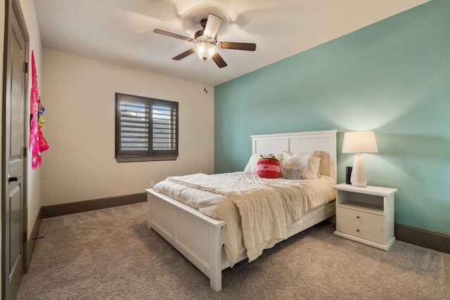 bedroom with light carpet and ceiling fan