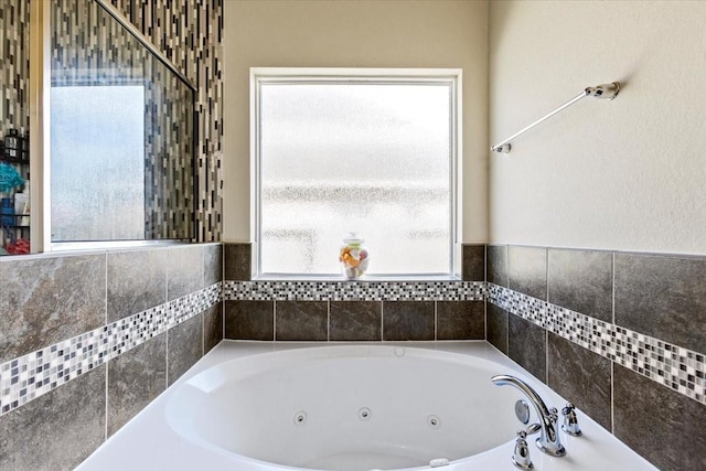 bathroom featuring a bathing tub