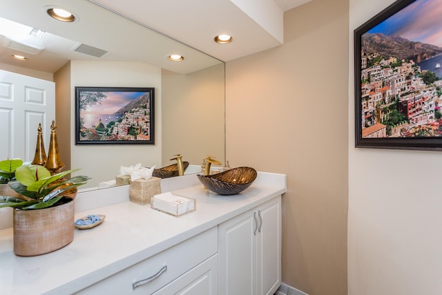 bathroom with vanity