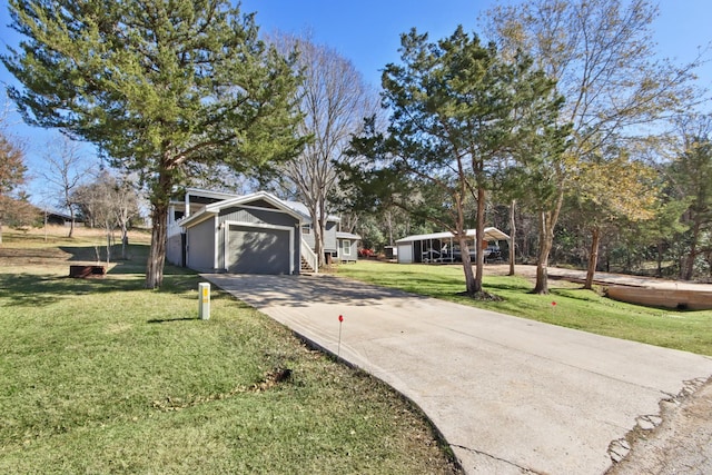 view of yard with a garage