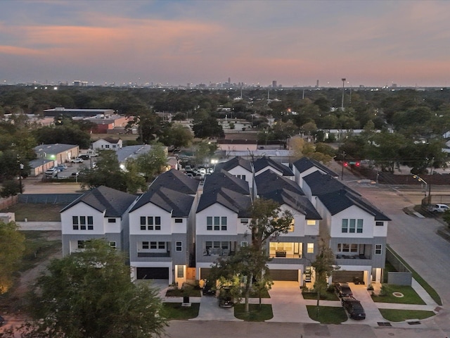 view of aerial view at dusk