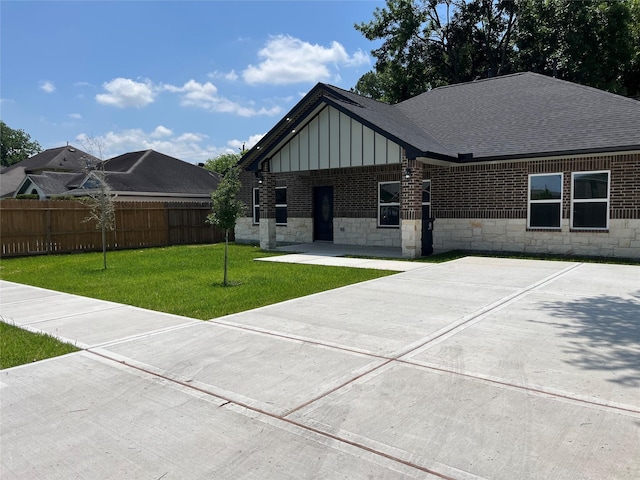2823 Vega St, Houston, TX 77088 - photo 2