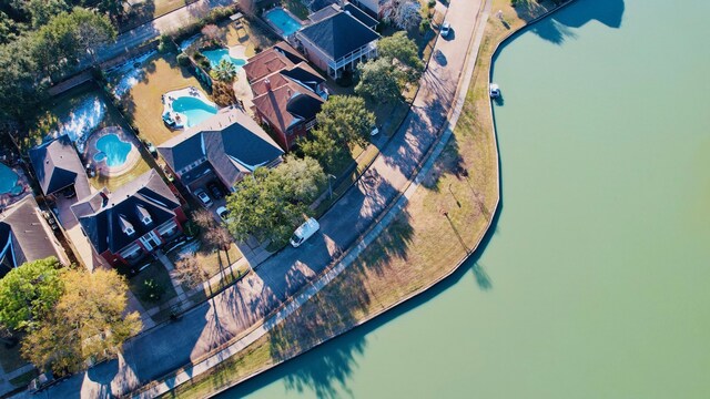 bird's eye view featuring a water view