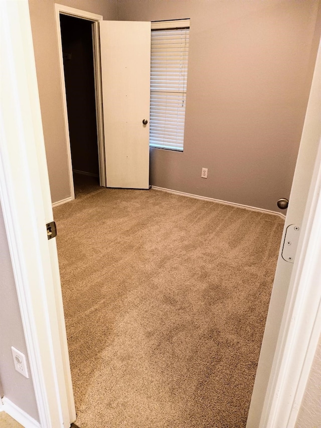 empty room with carpet