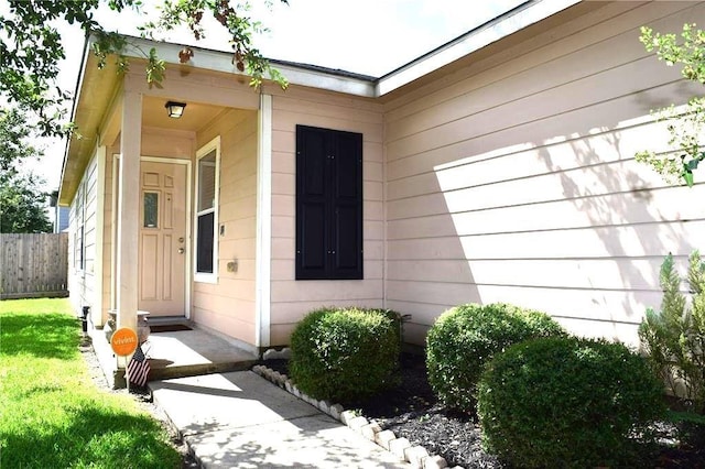 view of entrance to property